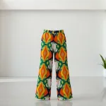 Spodnie piramidy lata 90: jak je stylizować i nosić?